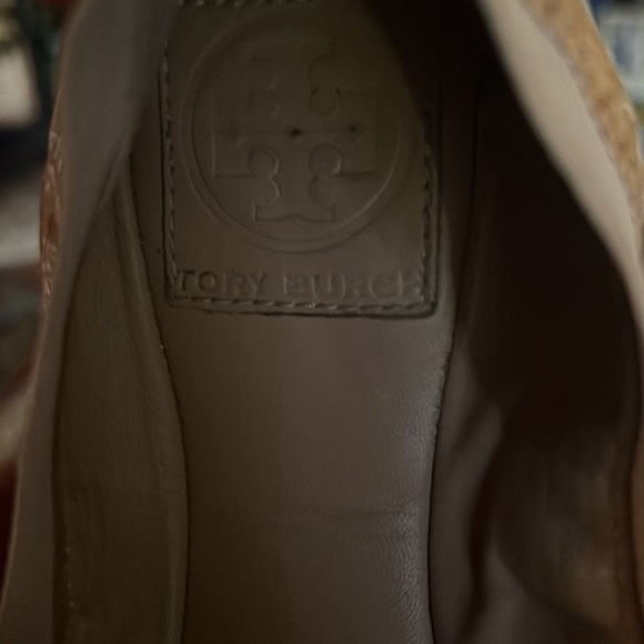 Tory Burch SOFT SCRUNCH BALLET shoes. Size 7. GUC. - Picture 2 of 4